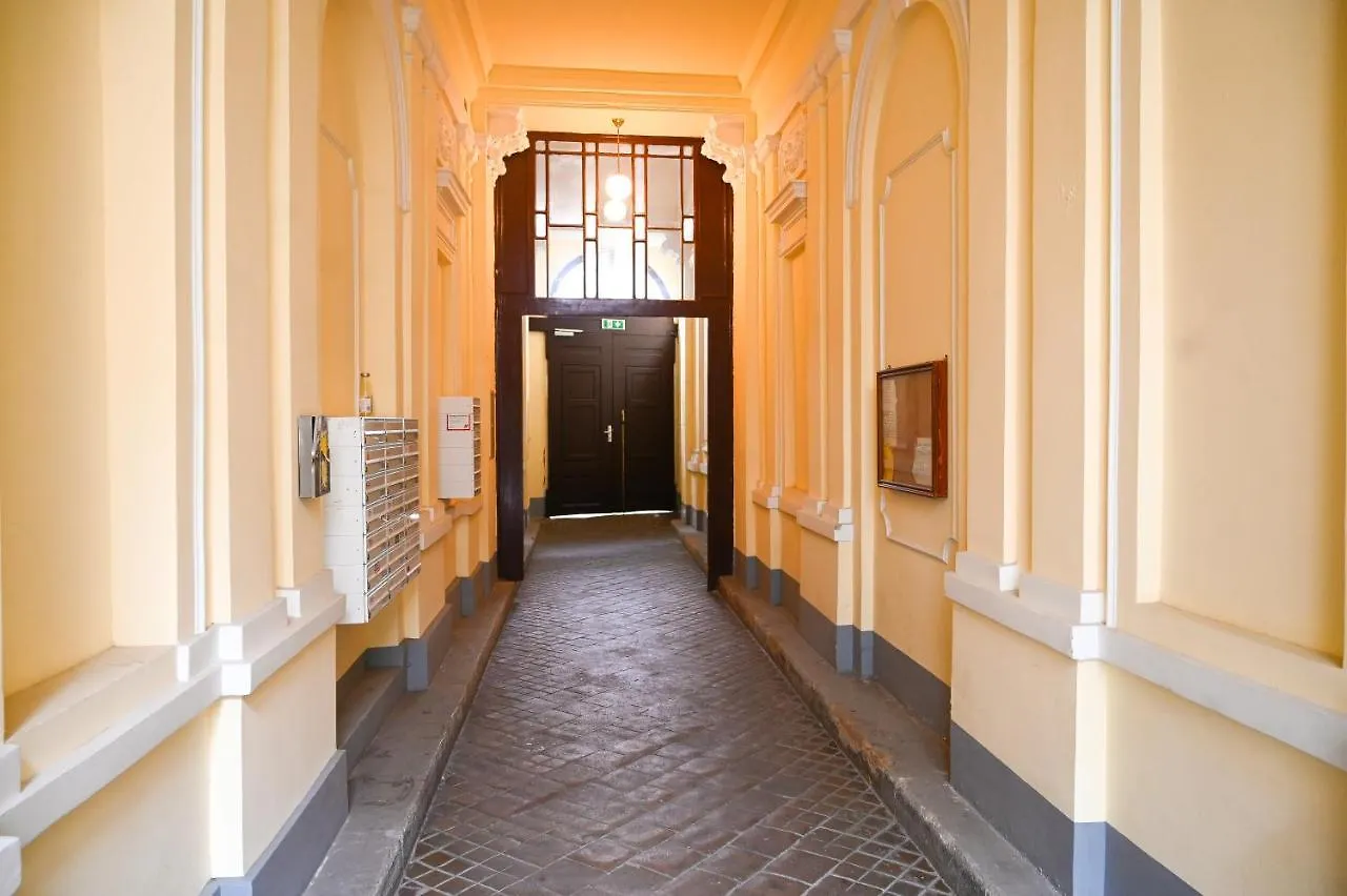 Backpacker Apartment Naschmarkt Viyana Avusturya