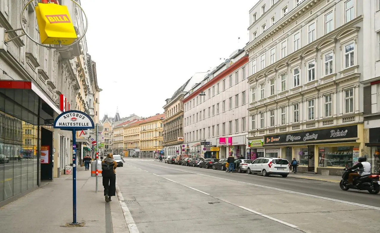 Backpacker Apartment Naschmarkt Viyana Avusturya